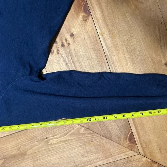 Croft & Barrow Navy Blue Sweater - Picture 9 of 12